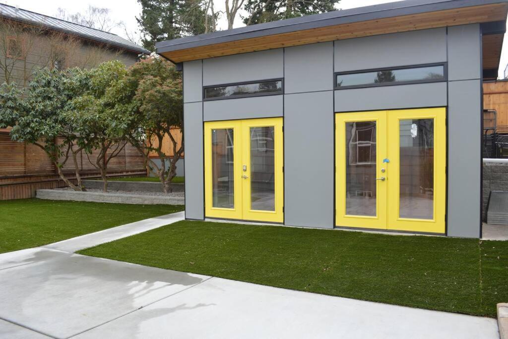 Cozy Crown Hill Carkeek Cottage W/3 Beds, Full Kitchen & Backyard In North Seattle Exteriér fotografie